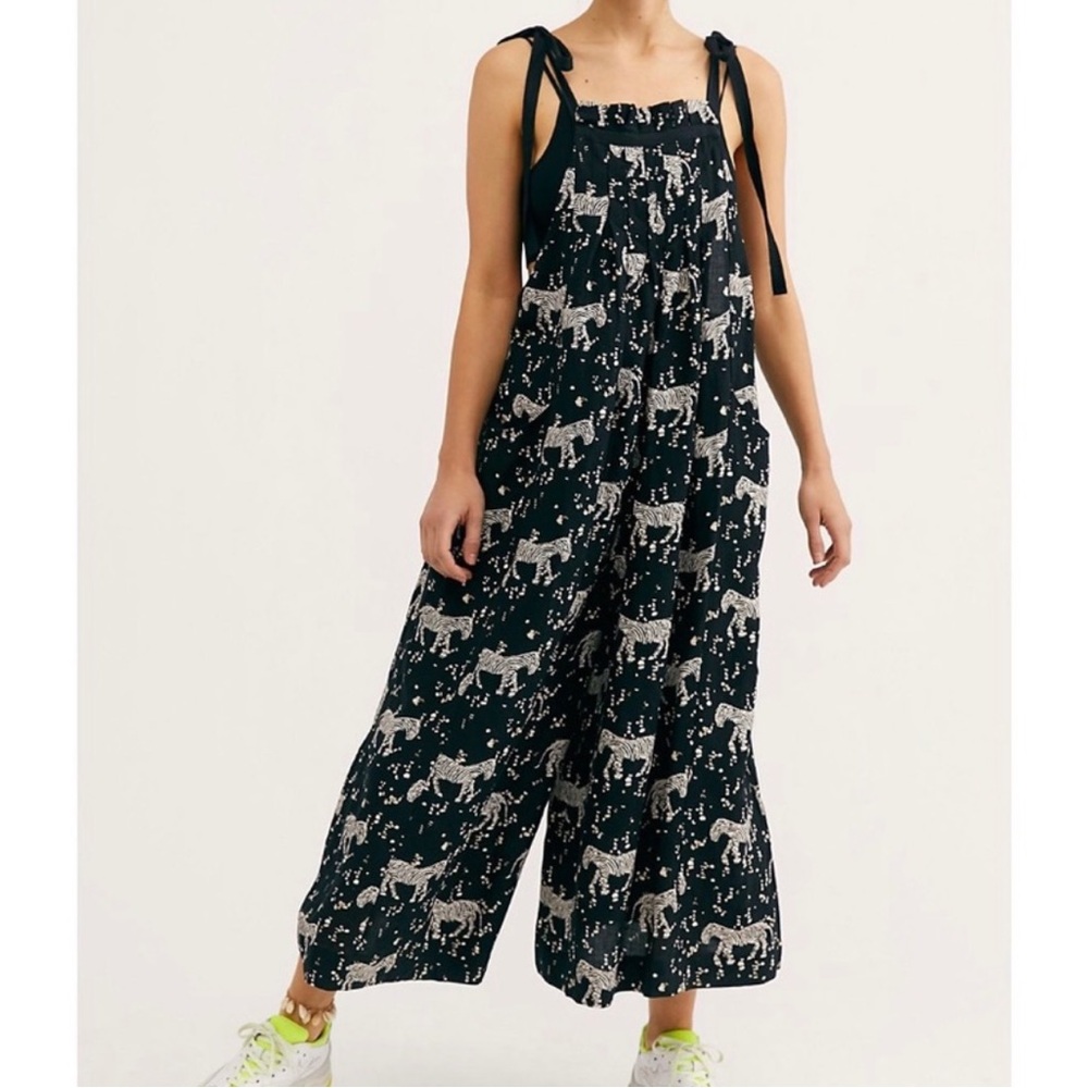 Free People Black All You Need Zebra Printed Linen Jumpsuit Size XS/ Small